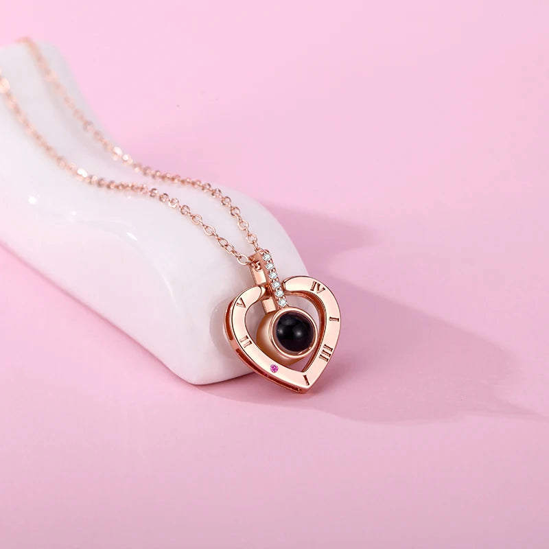 Collar de corazón de amor, Te Quiero en  100 idiomas (varios modelos)